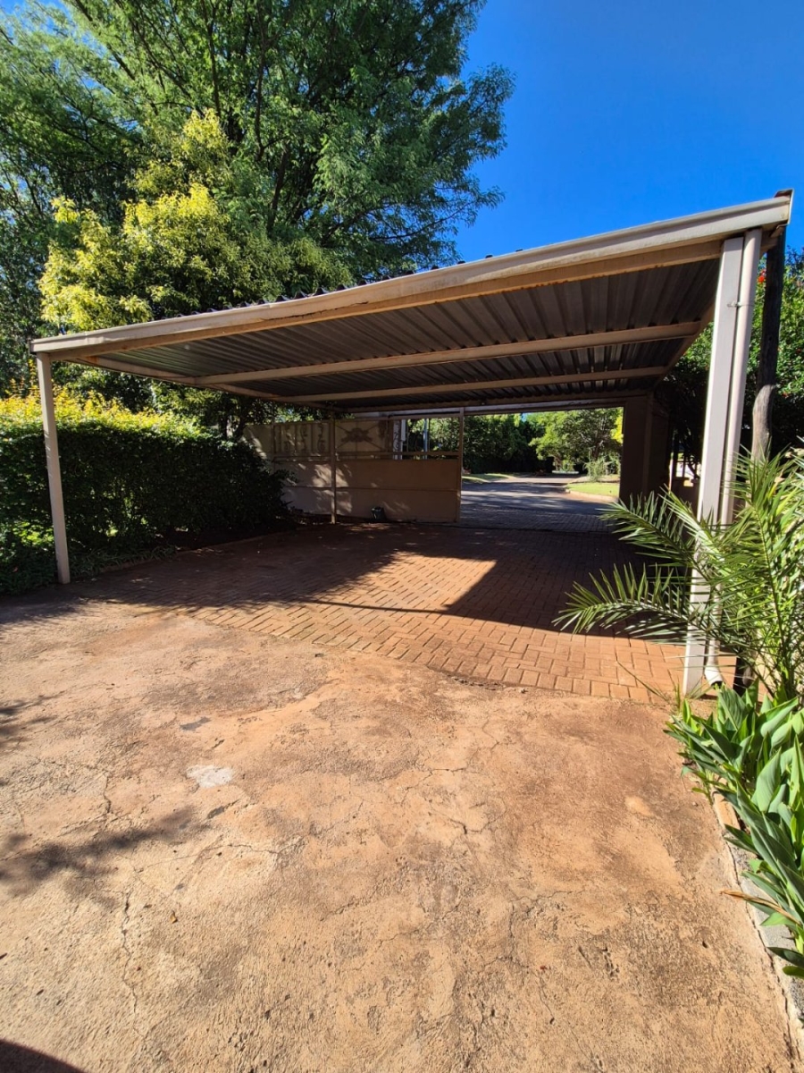 3 Bedroom Property for Sale in Doringkruin North West
